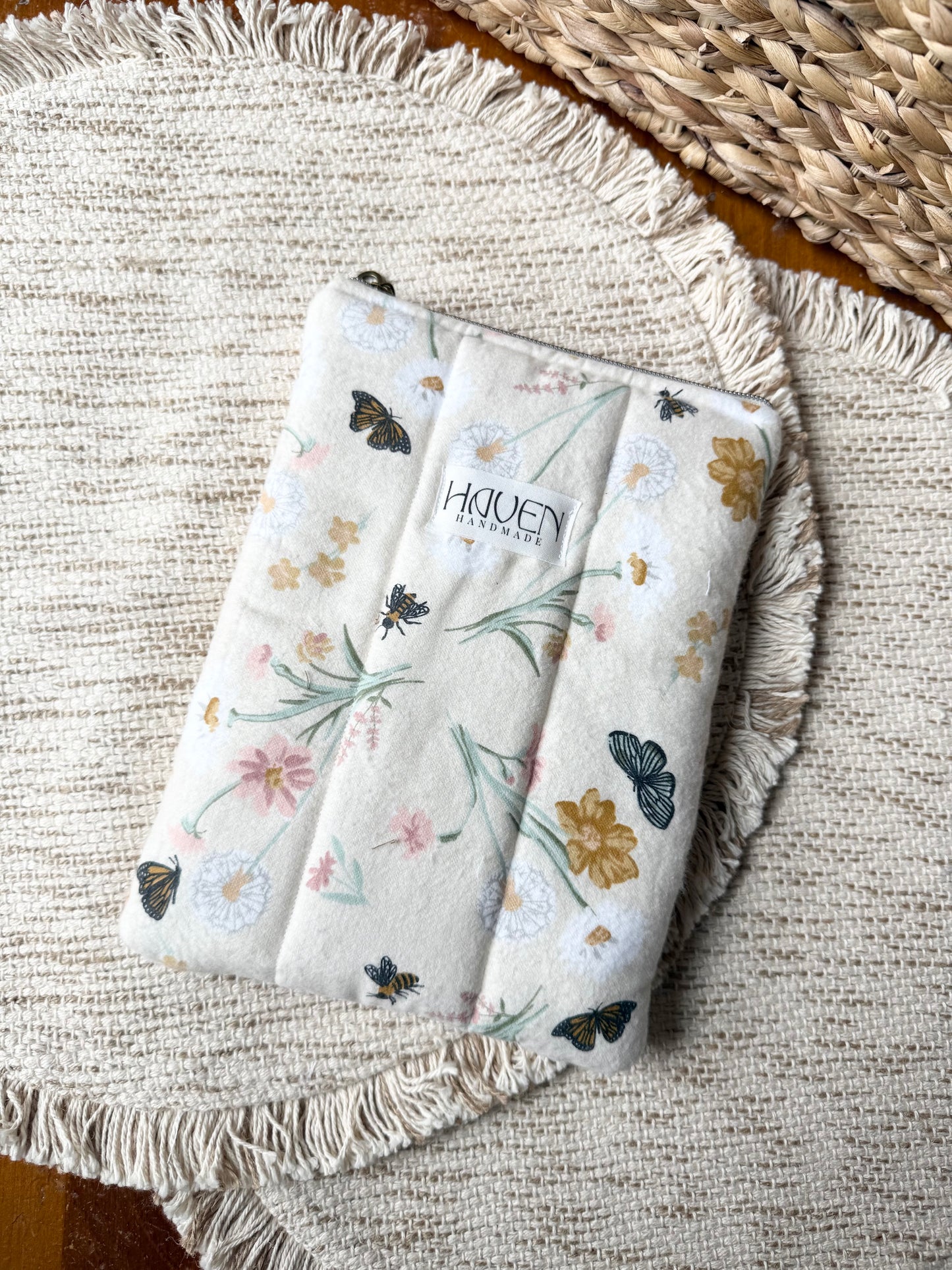 Kindle Sleeve - Faye