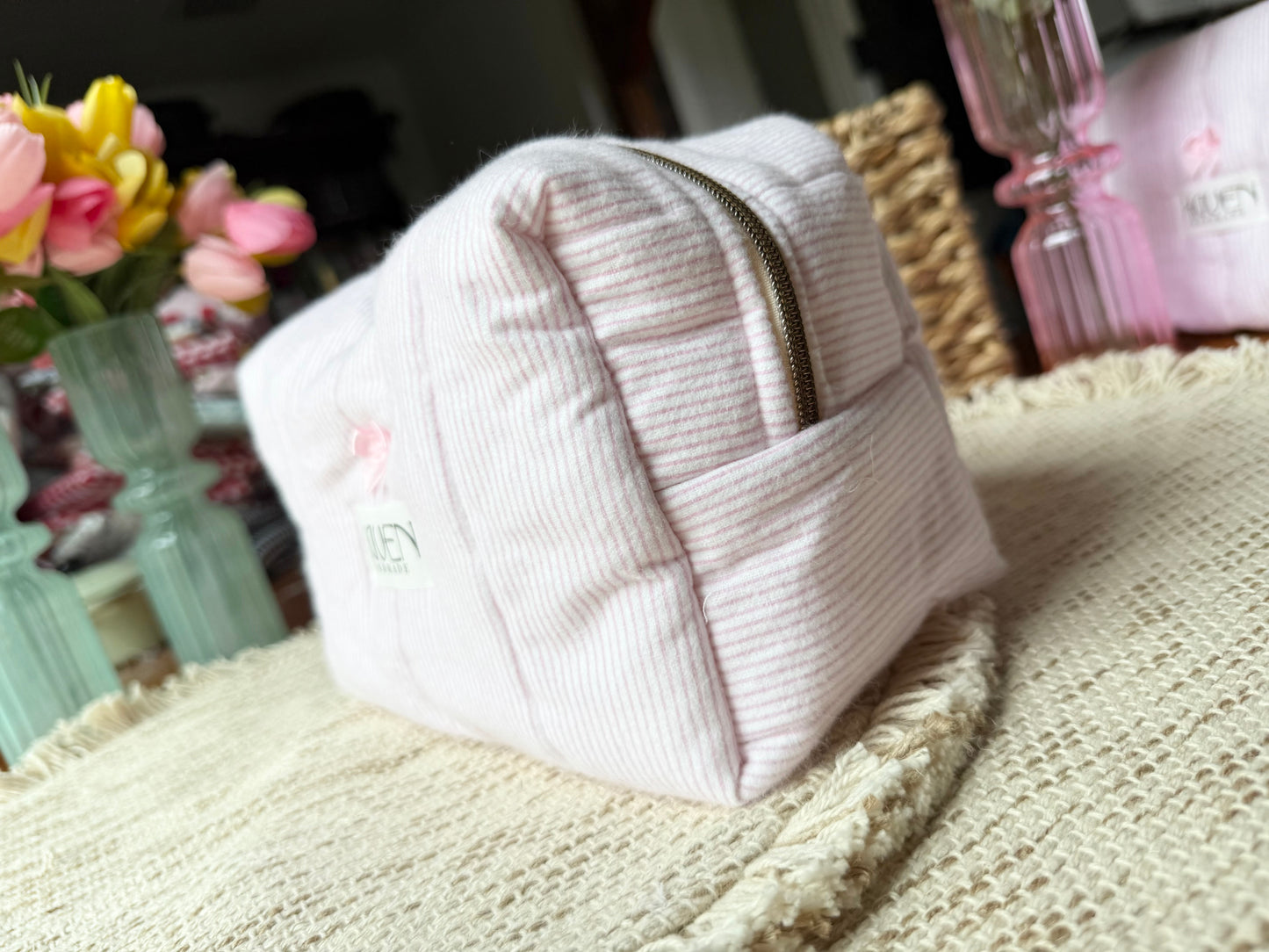 Box Pouch - Tiny Pink Lines