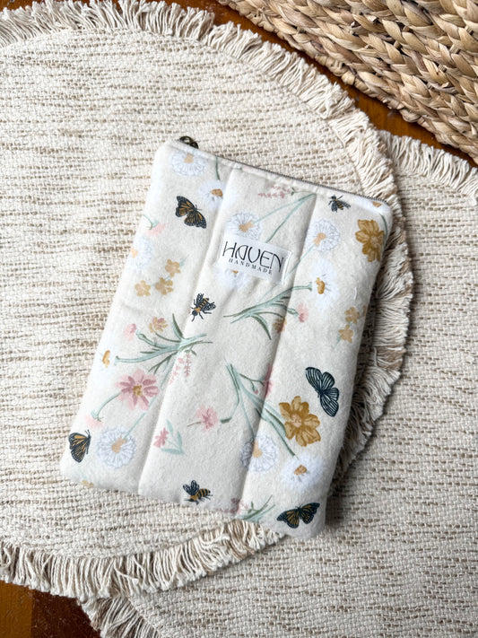 Kindle Sleeve - Faye