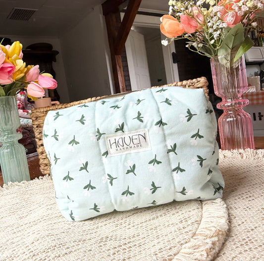 Box Pouch - Blue Blossom